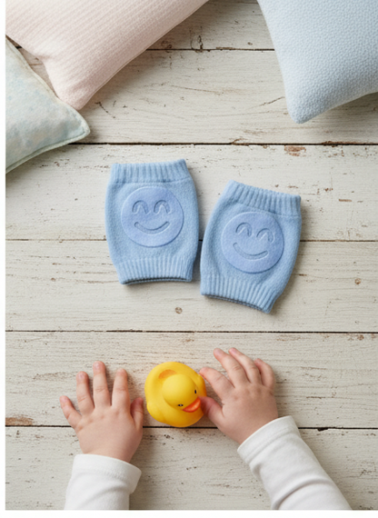 Knee Pads / Smiley Face